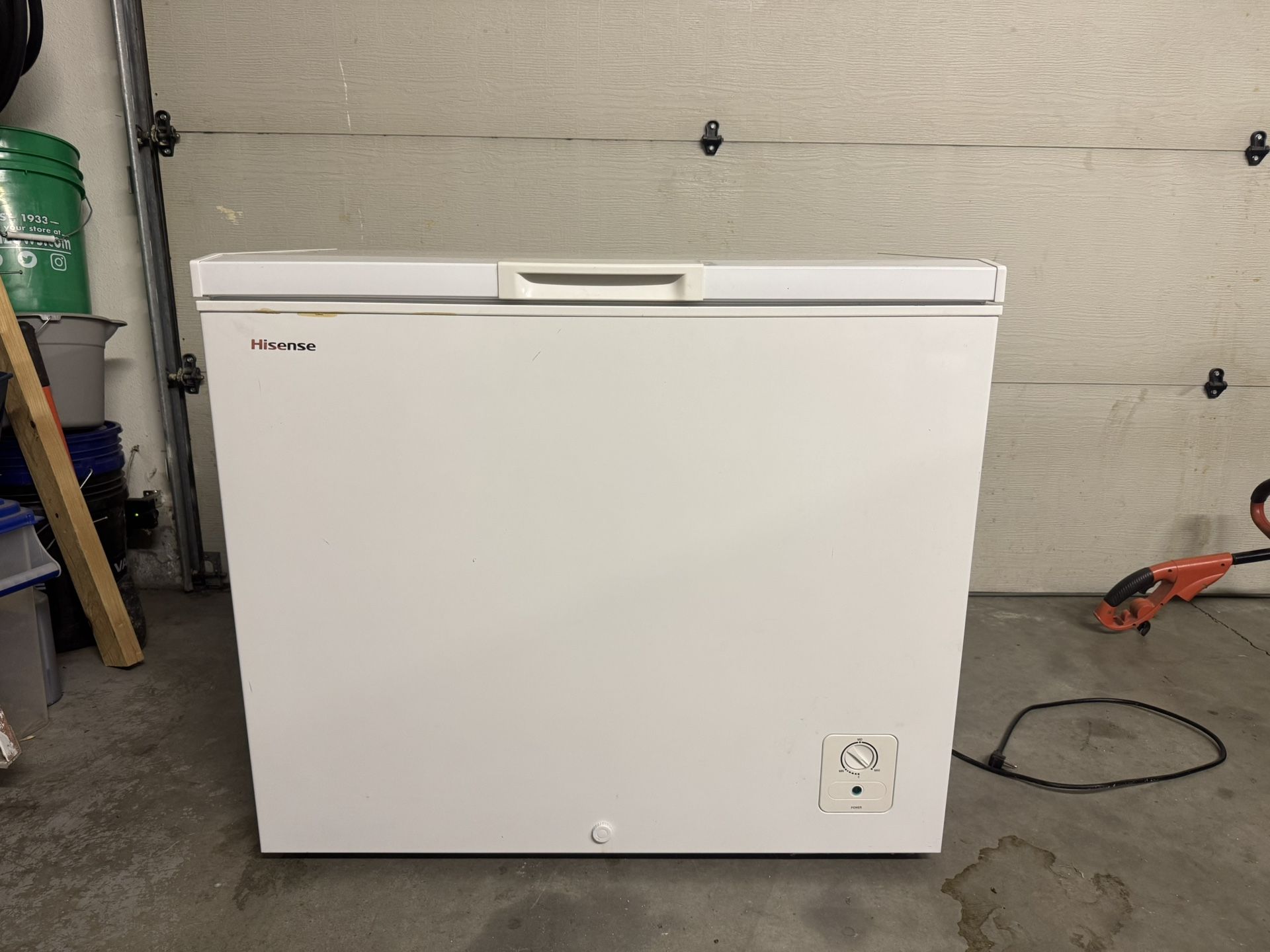 FREE Non-working Hisense Chest Freezer