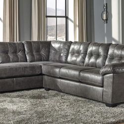 Ashley Sectional Sofa With Chaise