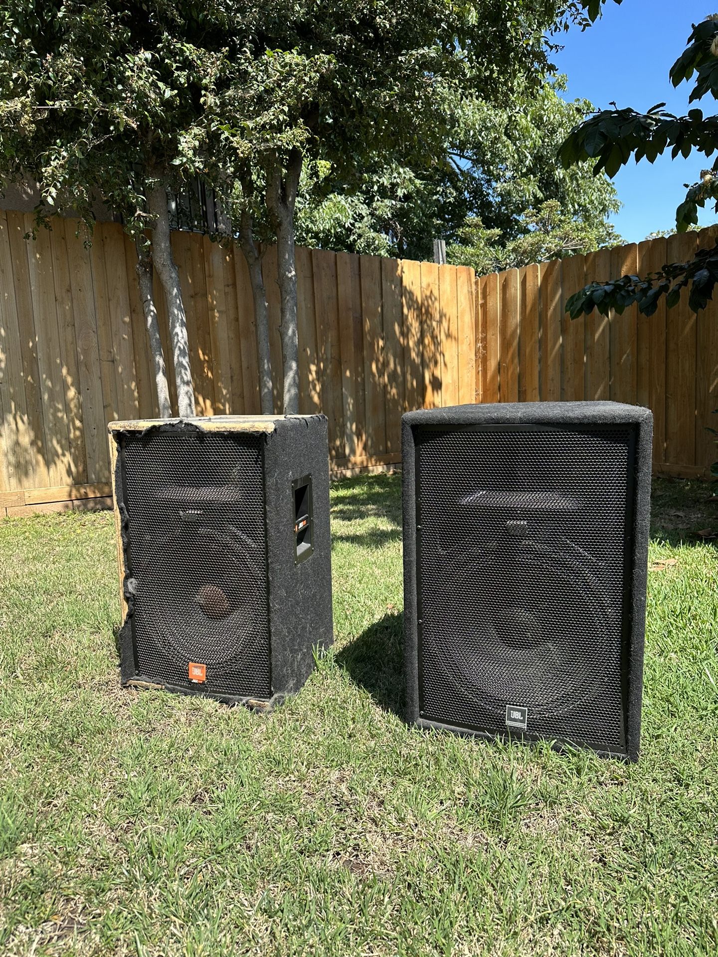 JBL JRX 200, 100 15” PA Speakers