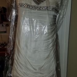 Wedding dress