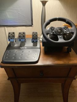 Logitech Racing Wheel and Pedals for XBOX (table included)