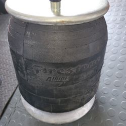 Freightliner Cascadia 2014 New Firestone Air Bag 