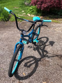 Huffy 20 inch glitzy bike