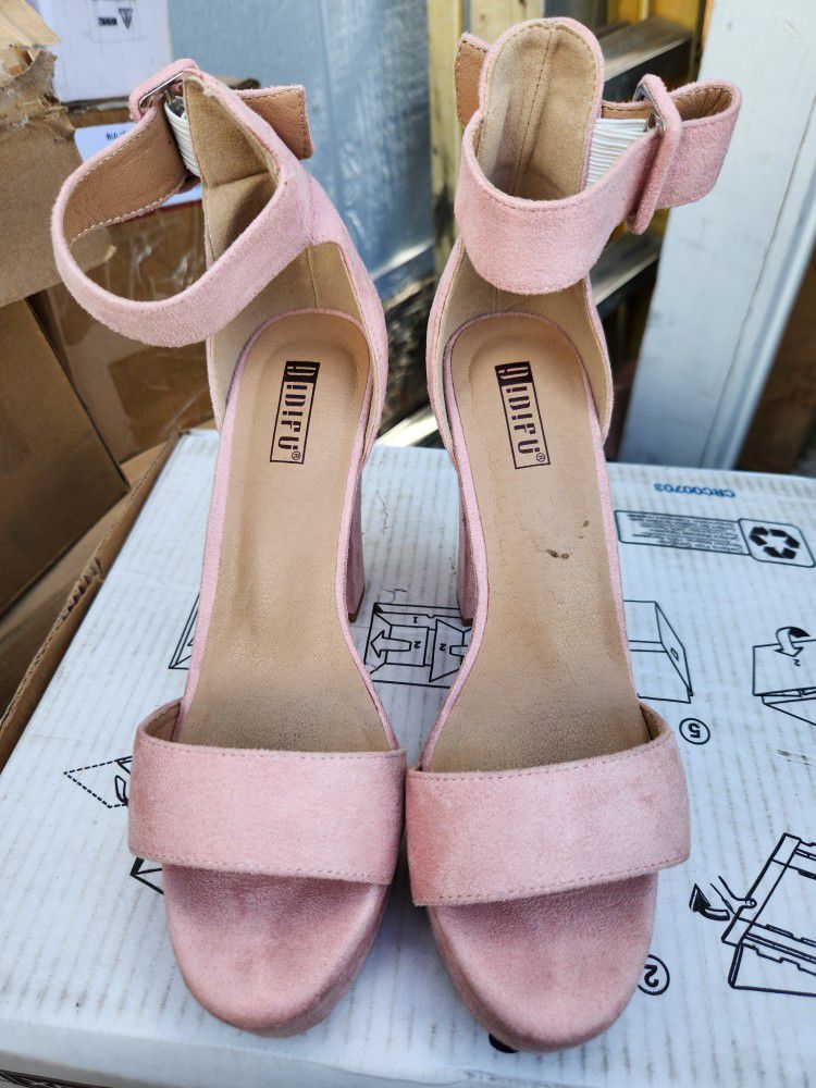 Womens Pink Heels