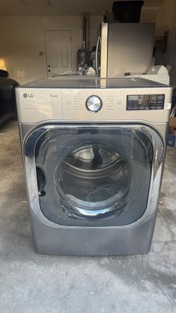LG Gas Dryer DLGX8981V – Excellent Condition + 3-Month Warranty 