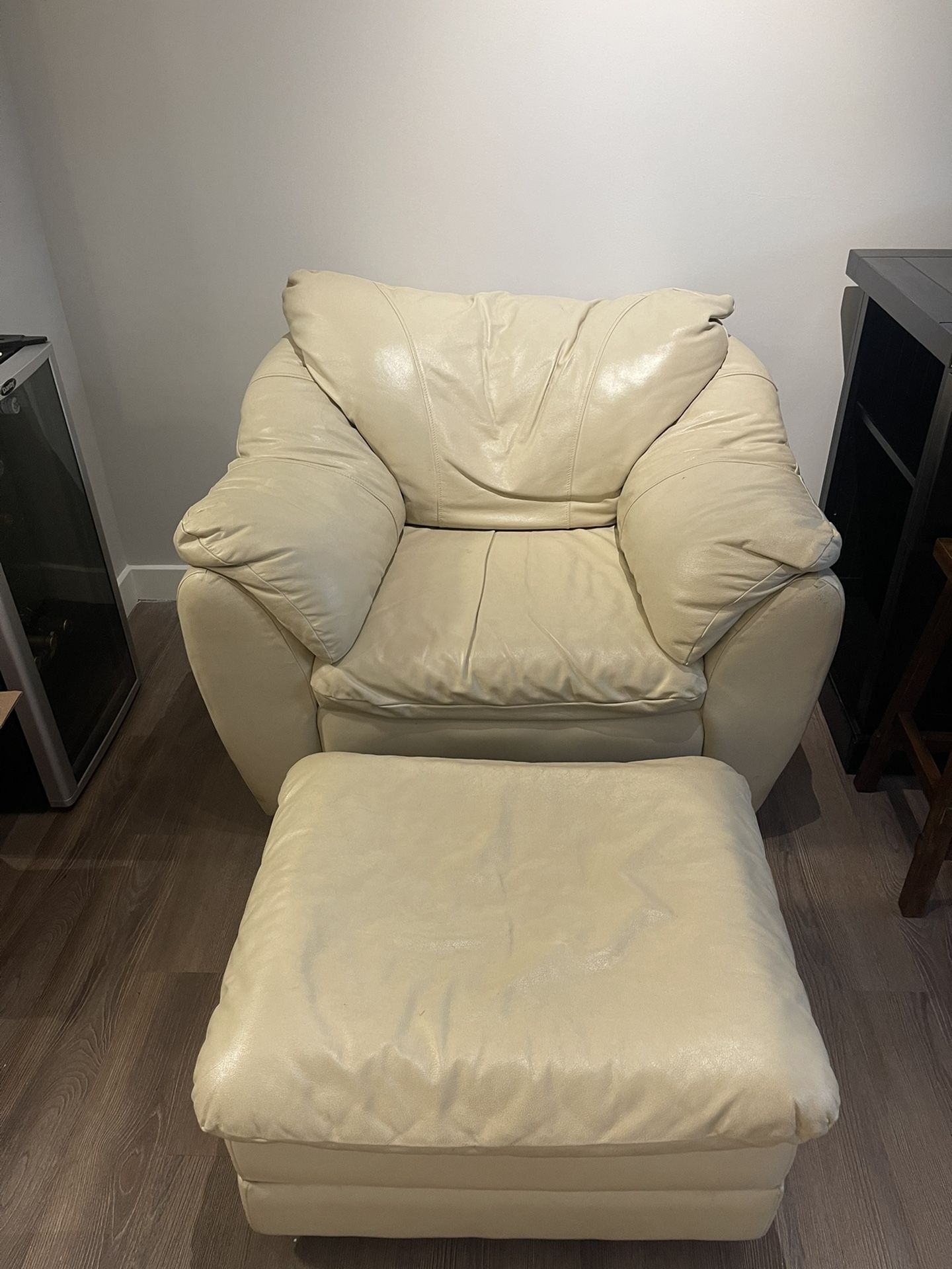 Leather Sofa Chair with Ottoman