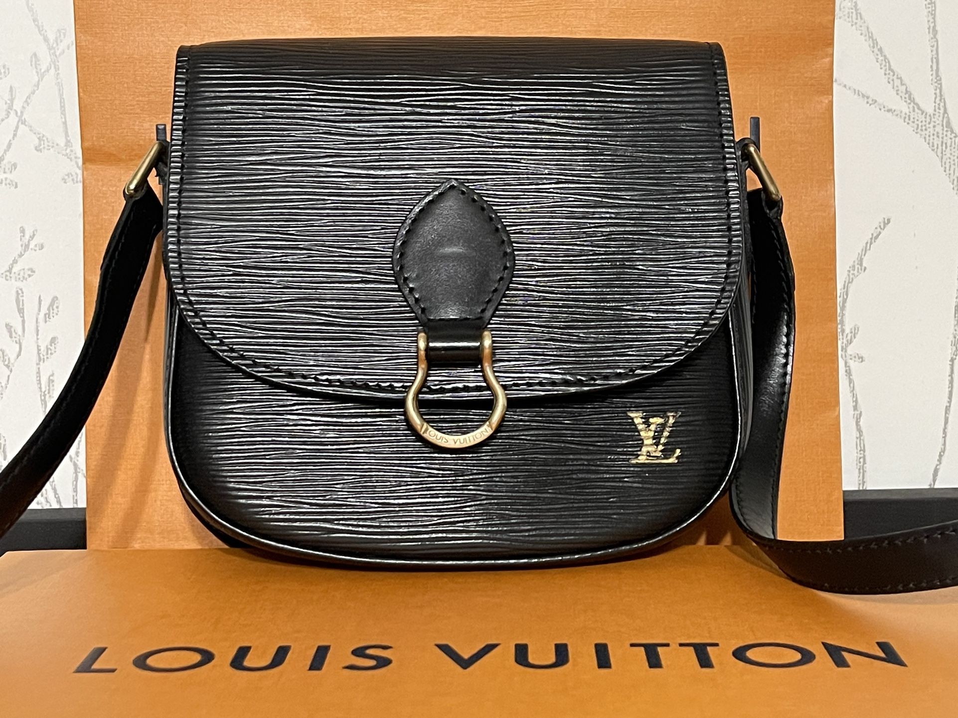 Authentic Louis Vuitton Saint Cloud Mini Epi Crossbody Bag