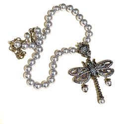 Retired Heidi Daus Dragonfly Necklace  