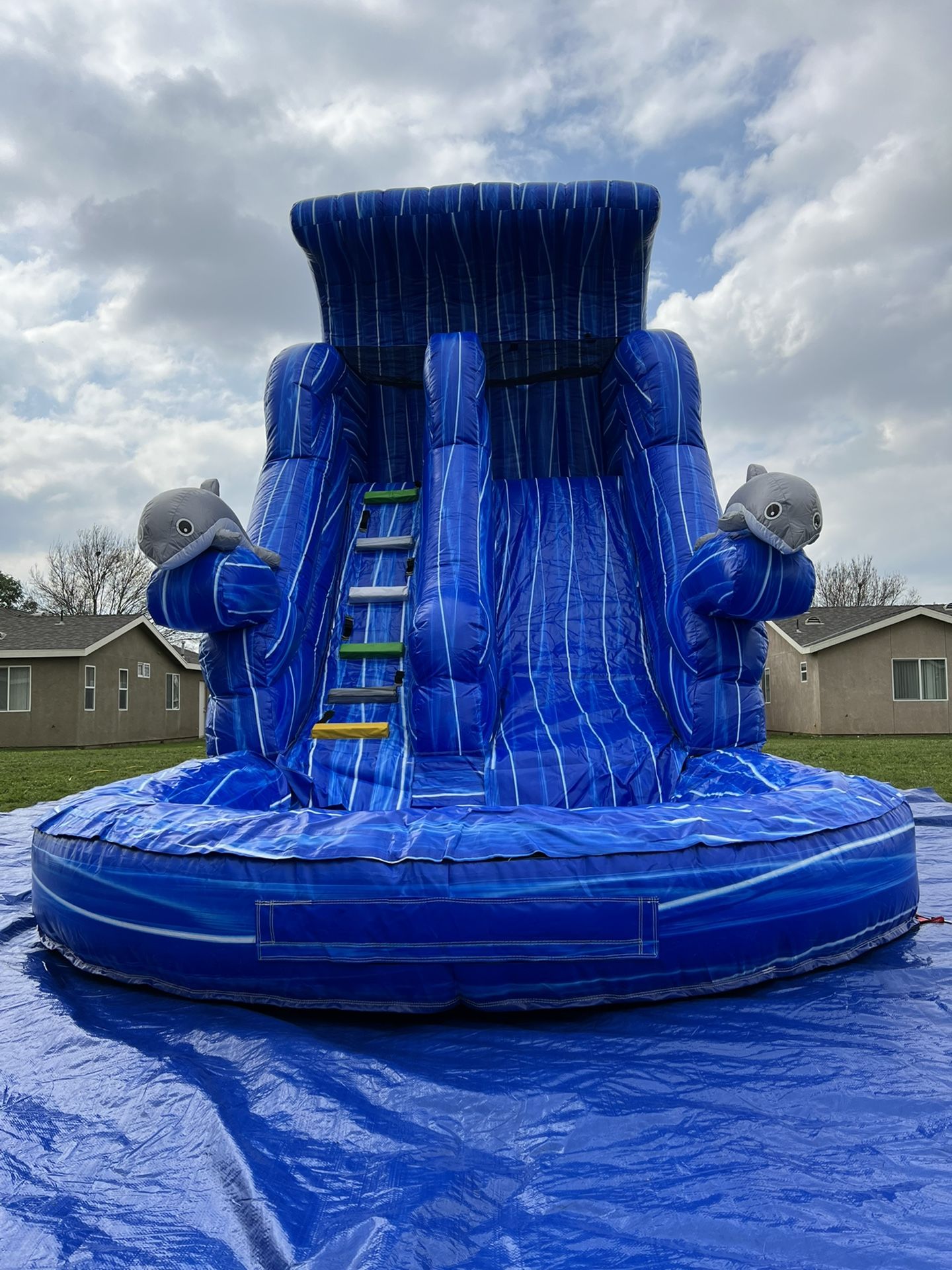 Waterslide Jumper