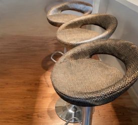 Set of 4 Modern Adjustable Swivel Bar Stools // Chrome Base