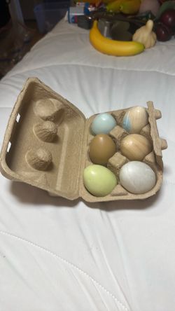 Wooden eggs