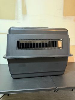 Hard-Sided Pet Travel Carrier Crate