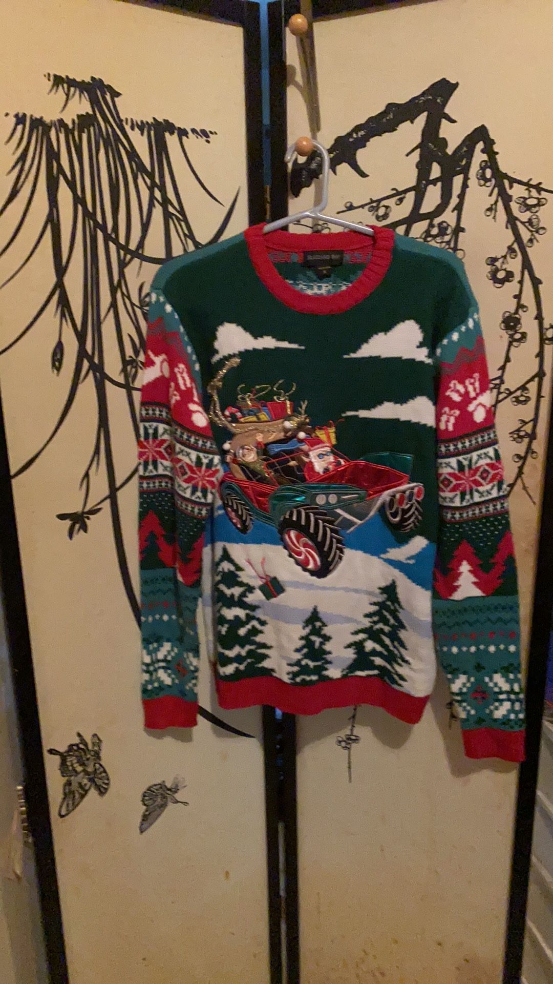 Blizzard Bay MenWomen Multicolored Ugly Christmas Sweater Santa W/Gifts Embroid