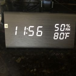 Brand New LED Smart Small Wooden Alarm Clock Modern Luminous Digital Desk