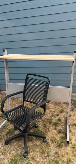 Free chair and table