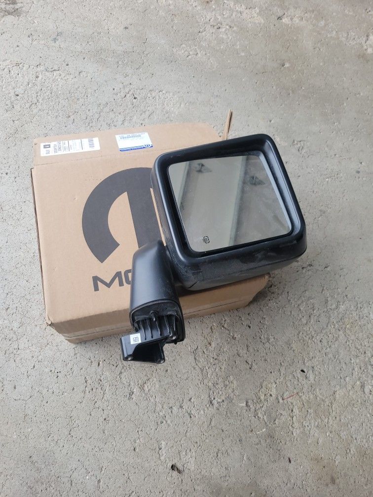 2018-25 Jeep Wrangler Left Side Mirror 