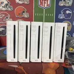 Nintendo Wii‼️Read Description ‼️