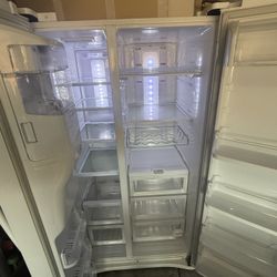 Samsung Refrigerator 