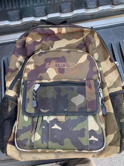 Eastsport Camo backpack