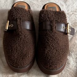 Brown Sherpa Mule Clogs with Gold Buckle