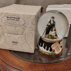 Phantom of the Opera Musical Globe - LIKE NEW