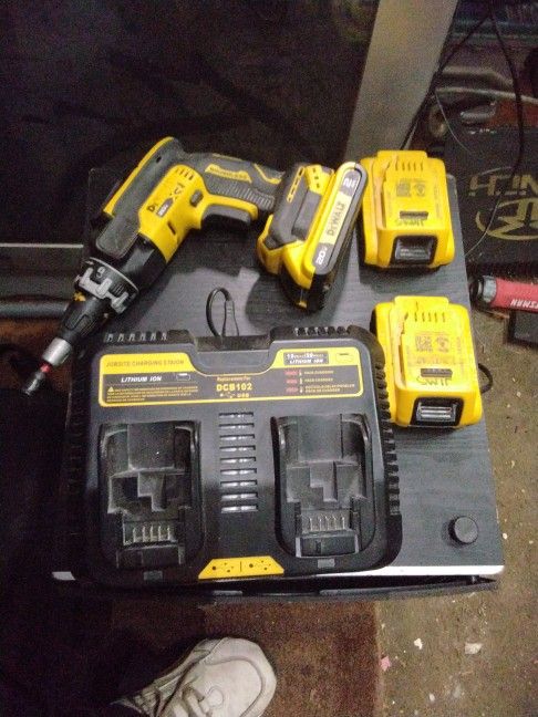 Drywall Dewalt Screw Gun