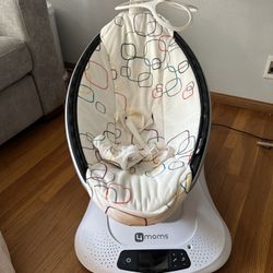 4Moms Baby Swing