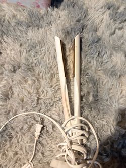 White and Gold Flat Iron Hair Straightener