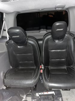 Black Leather SS Seats Front And Back 