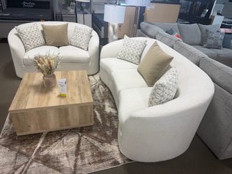 Stunning 3 pc set! π¨π₯ Easy Financing, No credit needed!