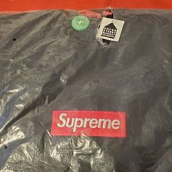 Real Box Logo Crew Neck