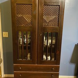 AUTHENTIC GERMAN WOOD CABINETS (MADE IN EARLY 90s)