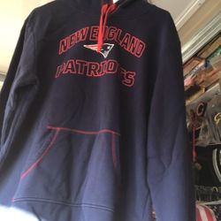 Patriots Football Hoodie Size L