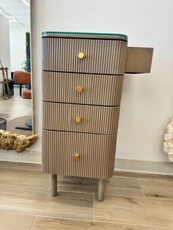 Tall Chest of Drawers with Glass Top