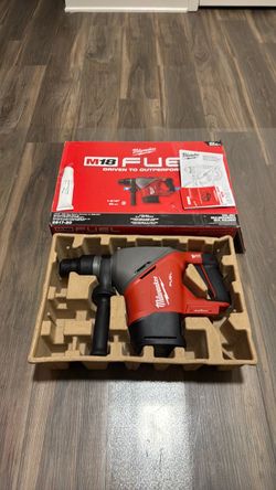 Milwaukee M18 FUEL 18V Lithium-Ion Brushless Cordless 1-9/16 in. SDS-Max Rotary Hammer (Tool-Only)