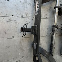 Tow/Trailer Hitch