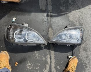United Pacific Black Led Projection Headlight Assembly for 2001-2020 Columbia Passenger Side, High/Low Beam, With Led Signal