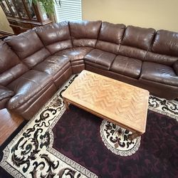 7 seater leather sofa with day bed and two recliners