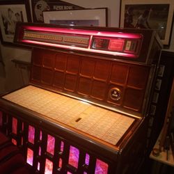1972 ROWE AMI INTERNATIONAL INC. JUKEBOX ,SPECIAL $4000.00 ,NOW $3000.00