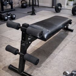 Sit-Up / Weight Training Bench – Solid Steel Frame