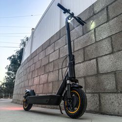 Electric scooter