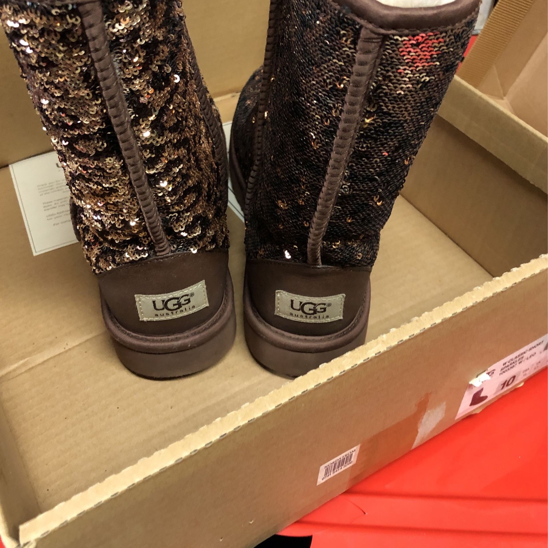 UGGs size 10 new boots