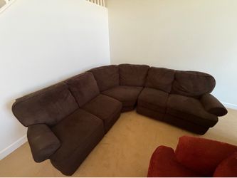 Sectional couch