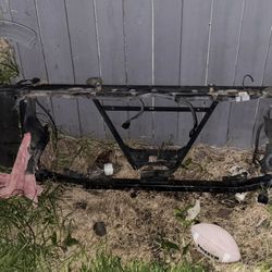 07-14 Escalade Radiator Support 