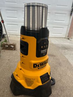 Dewalt Battery/Corded Huge LED Large Area Light