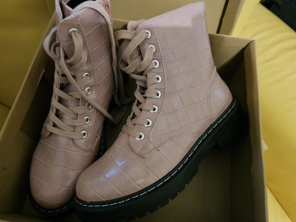 Berry Croco Boots Size 8