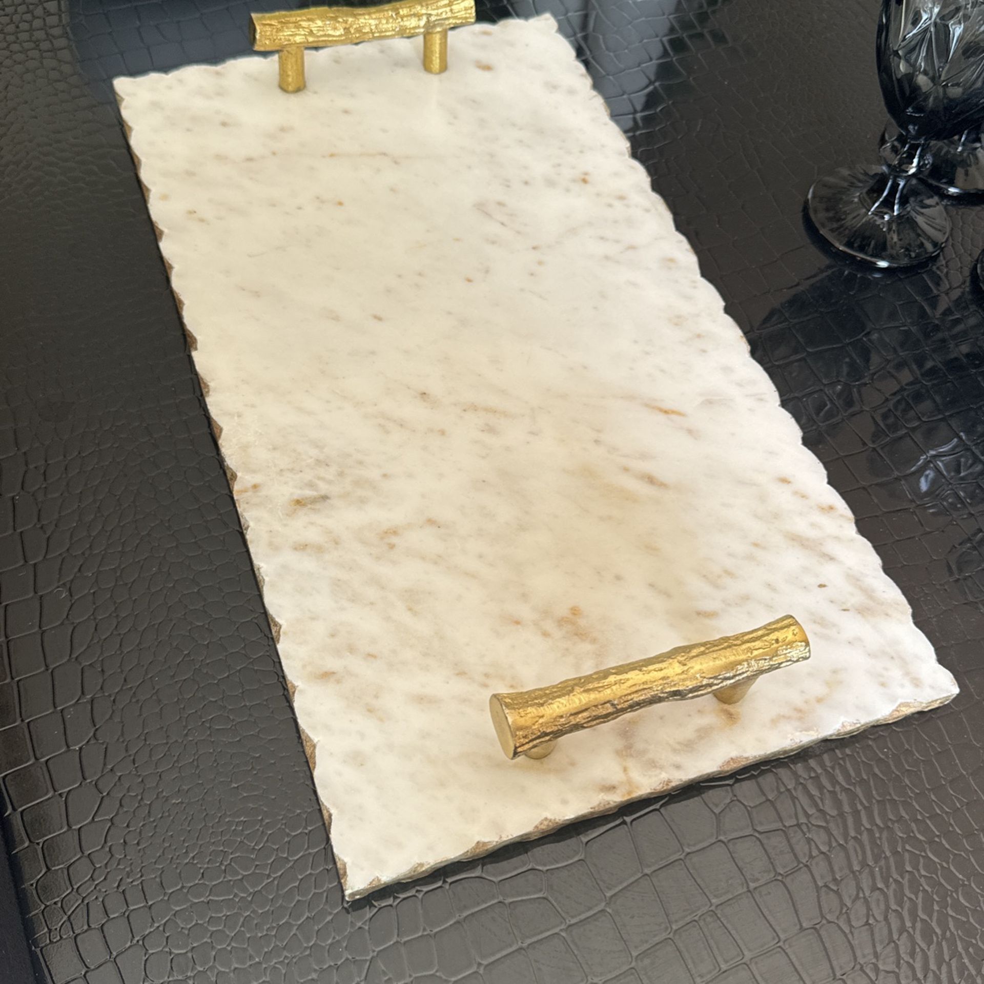 Marble Beautiful Gold& Beige Tray Luxury Collection