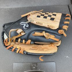 peewee baseball glove