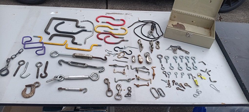 Approx. 100 Hooks, Hangers, Swivel Hooks, Carabiners, Pullies, Turn Buckles, Cotter Pins & Lanyards