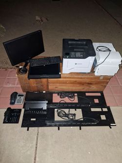 Servants equipment and computer stuff